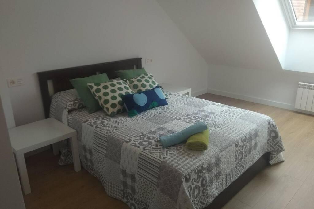 Plaza Central Cangas De Onis Ngoại thất bức ảnh