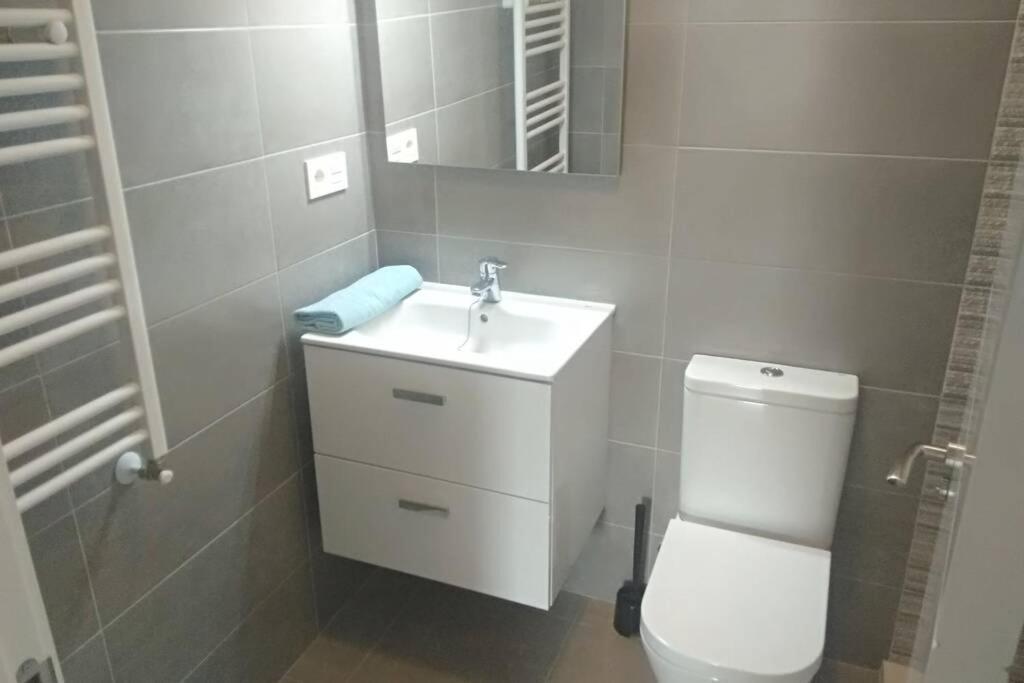 Plaza Central Cangas De Onis Ngoại thất bức ảnh