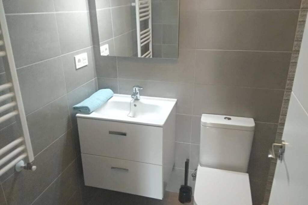 Plaza Central Cangas De Onis Ngoại thất bức ảnh